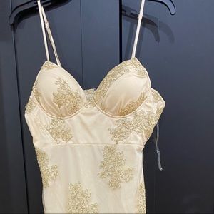 Fashion Nova  XL Gold Short Dress